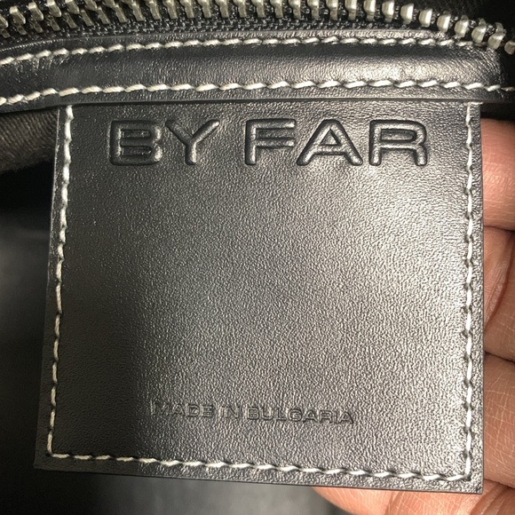 By Far (Bar Box Leather Tote Bag) - Picture 9 of 16